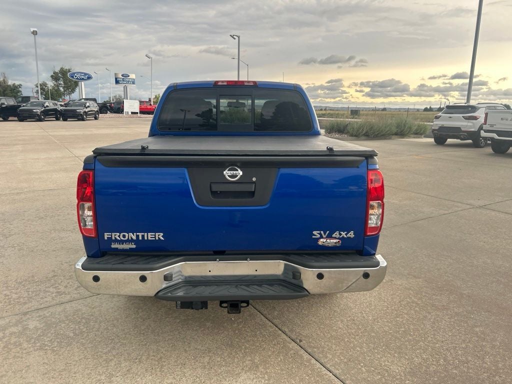 2014 Nissan Frontier — interior view