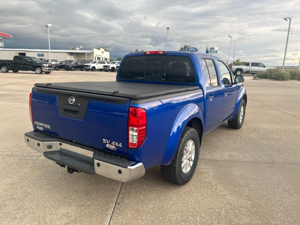 2014 Nissan Frontier — detail view